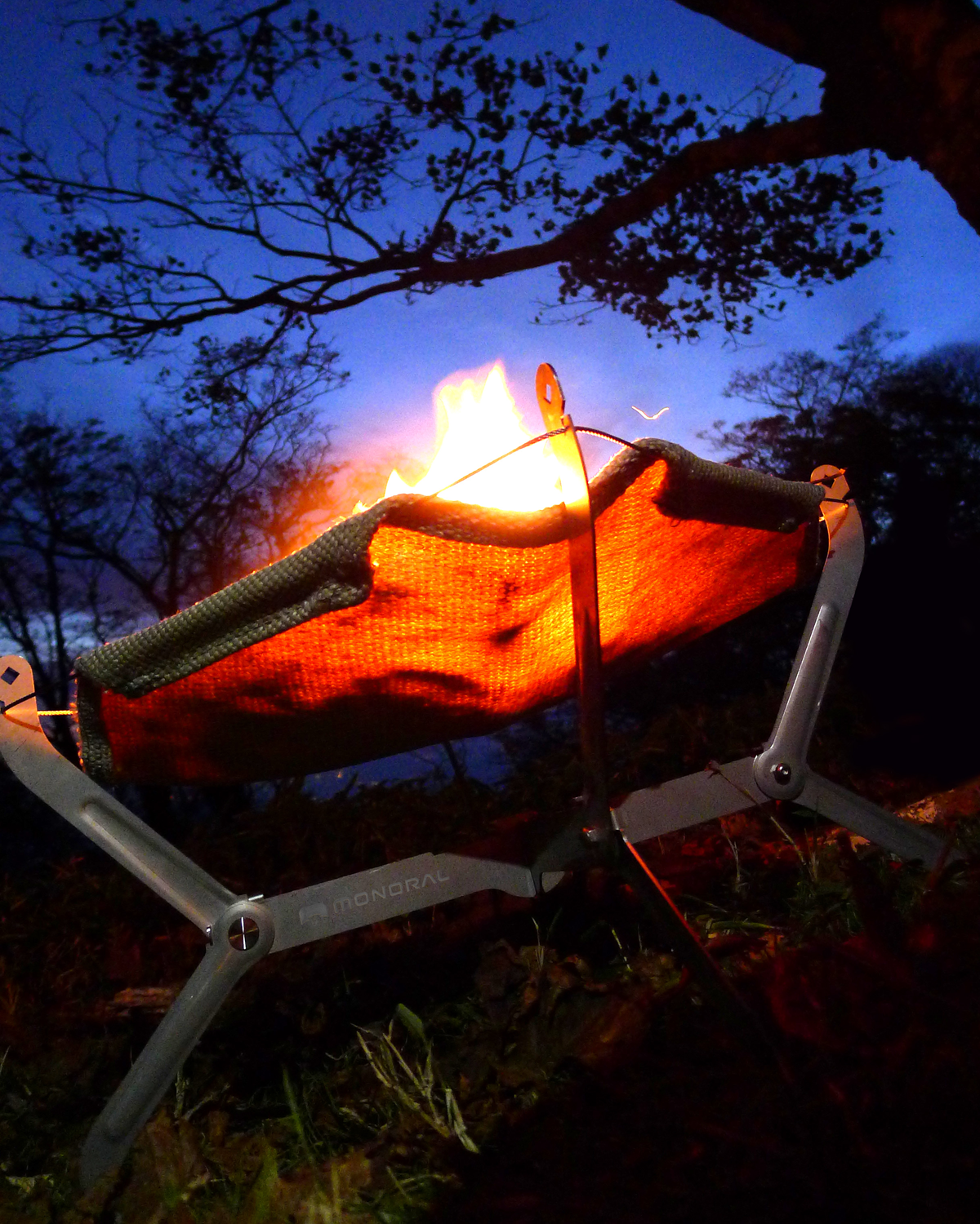 ワイヤフレーム (焚き火台) | MONORAL OUTDOOR - 新しいキャンプを創造 